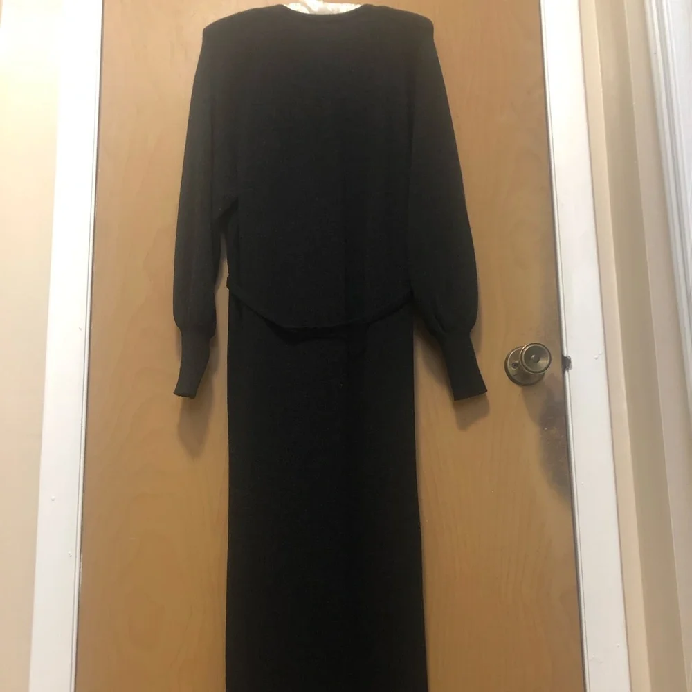 NWT VINCE Wool/Cashmere V-Neck Full Length Sweater Dress Size XS - Picture 5 of 13